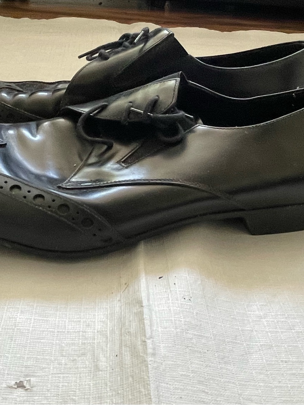 Prada Black Leather Brogue Derby Shoes - Picture 4 of 4